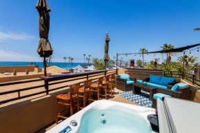 Отель Family Beach Vacation Home M-A  Окинсайд